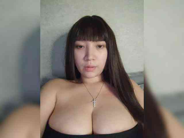 Arina979797 Live Webcam on BongaCams