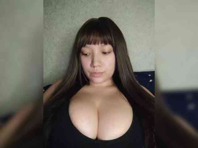 Arina979797 Live Webcam on BongaCams