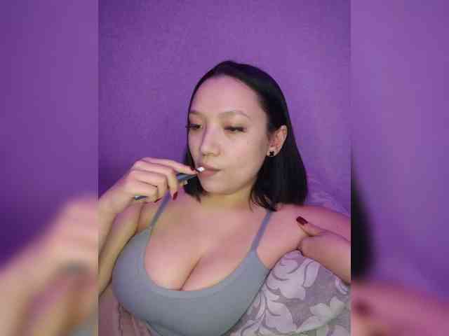 Arina979797 Live Webcam on BongaCams