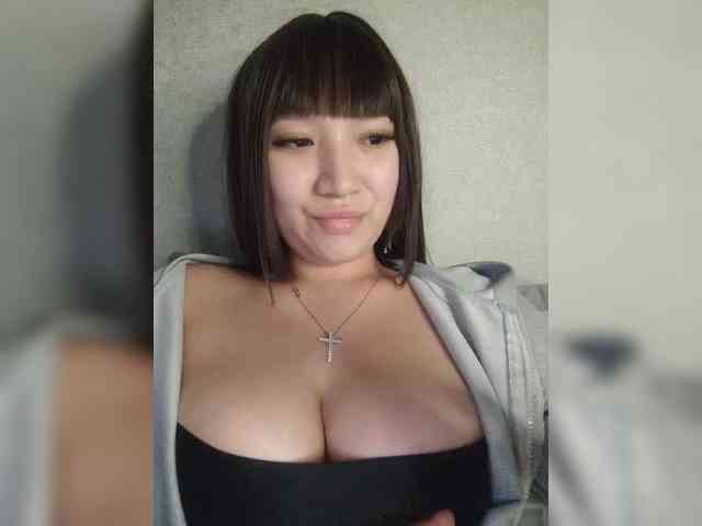 Arina979797 Live Webcam on BongaCams