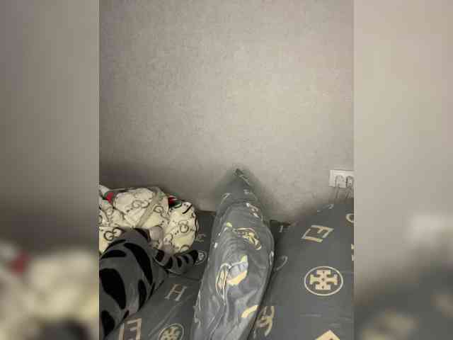 Arina979797 Live Webcam on BongaCams