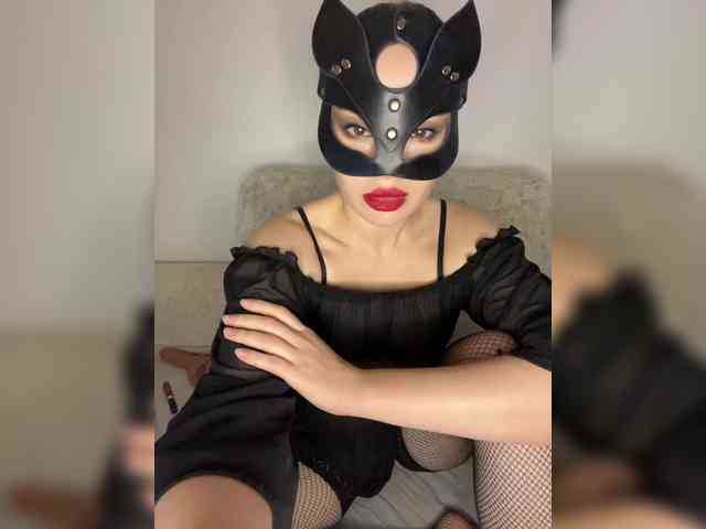 Cat_woman webcam