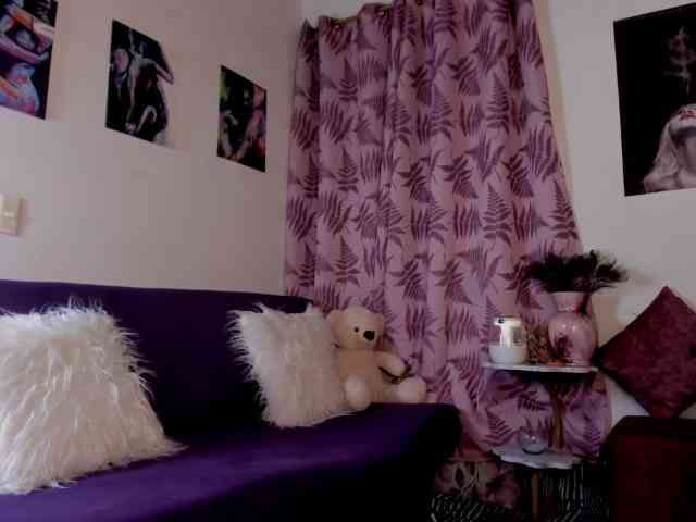 Charlotte-Bayron webcam