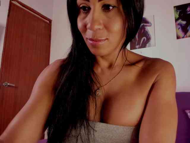 Charlotte-Bayron webcam