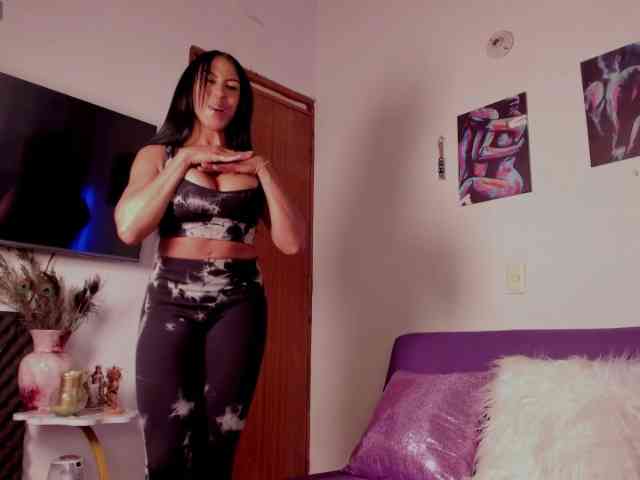 Charlotte-Bayron webcam