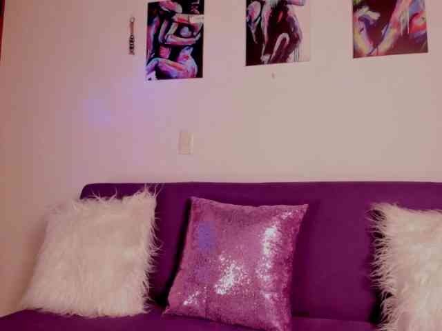 Charlotte-Bayron webcam