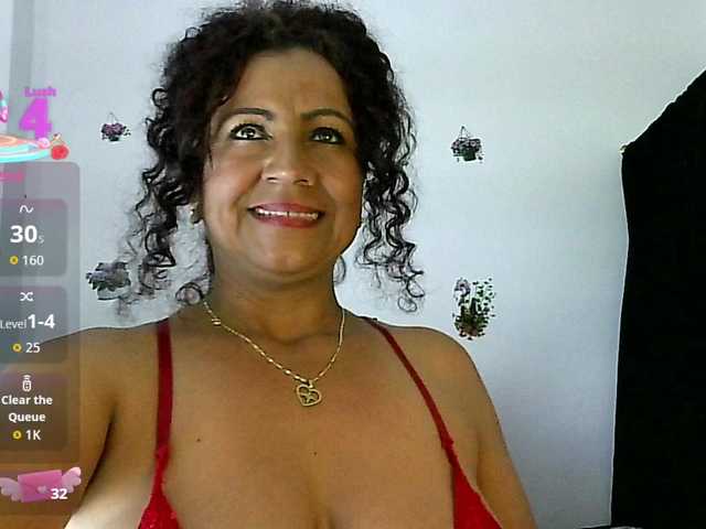 yosselin23's BongaCams show and profile