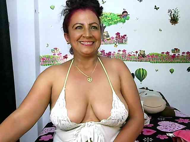 yosselin23 webcam