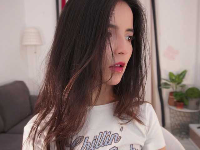 raychellblack's BongaCams show and profile