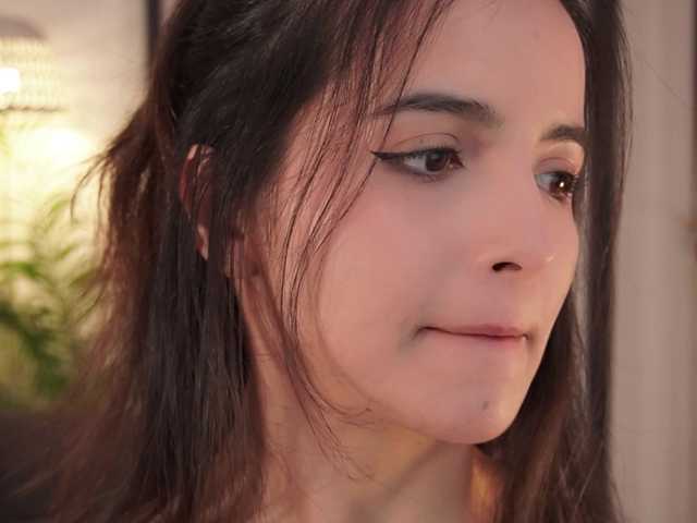 raychellblack's BongaCams show and profile