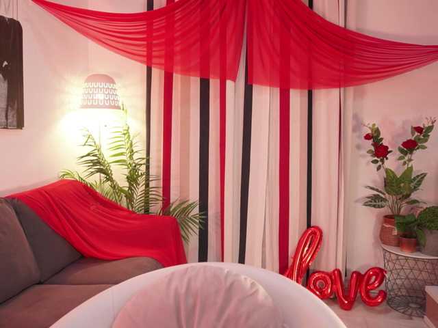 raychellblack's BongaCams show and profile