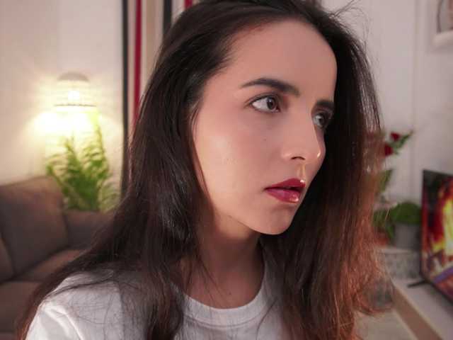 raychellblack's BongaCams show and profile