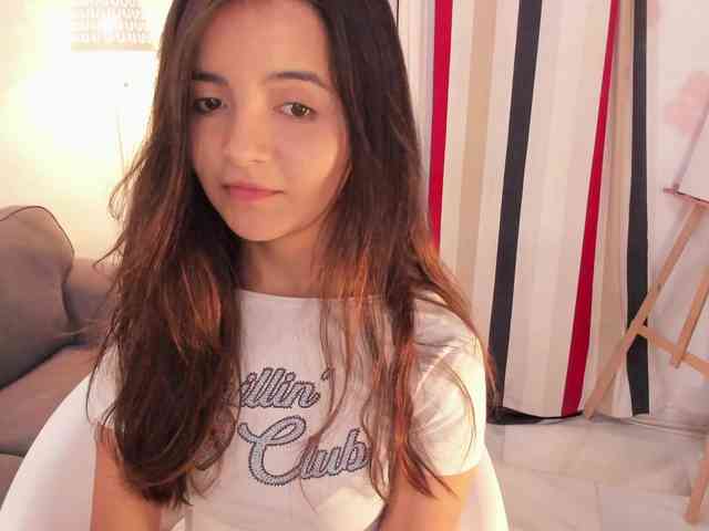 Raychell_Black webcam