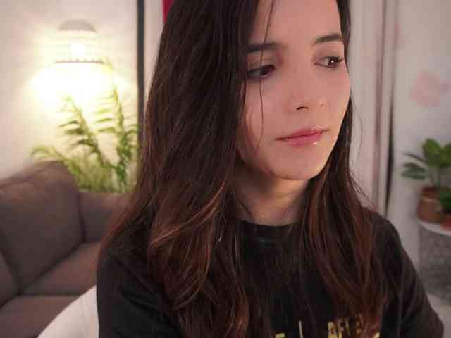 Raychell_Black webcam