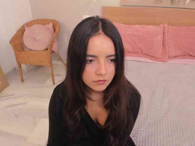 Raychell_Black webcam
