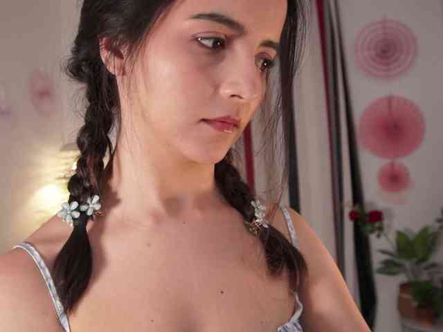 Raychell_Black webcam