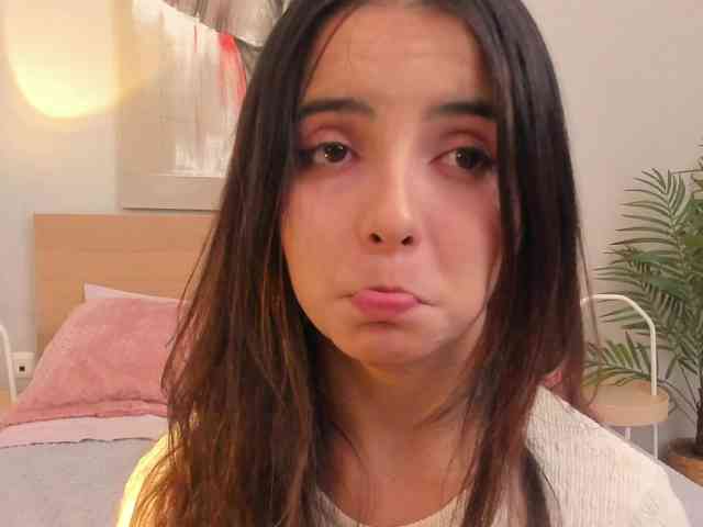 Raychell_Black webcam