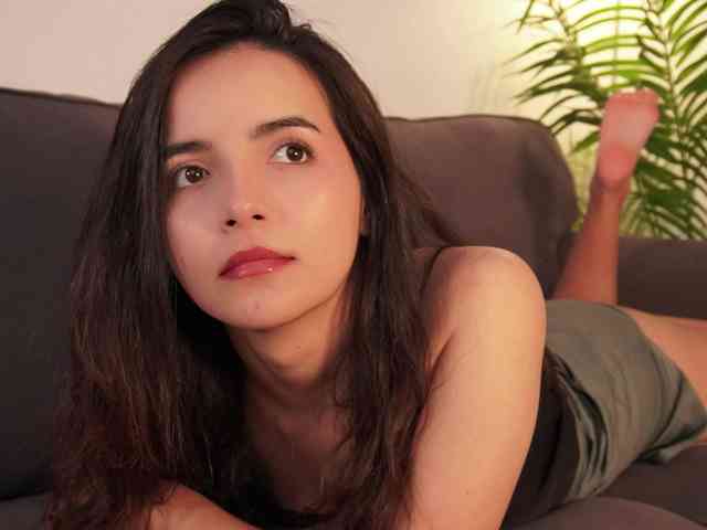 Raychell_Black webcam