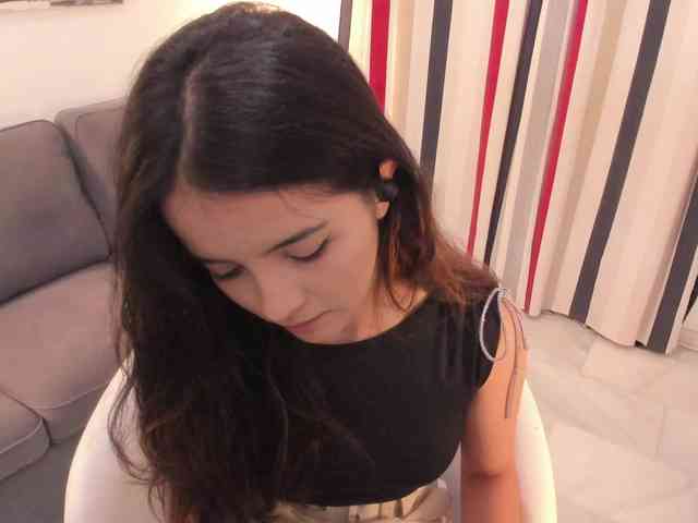 Raychell_Black webcam