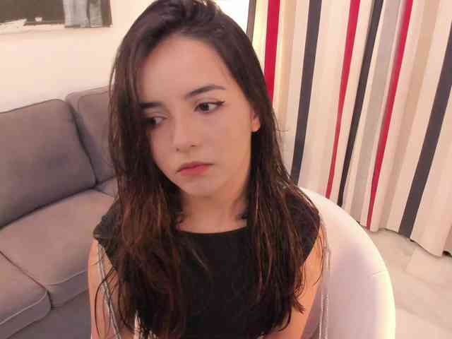 Raychell_Black webcam