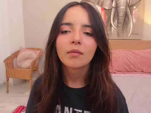 Raychell_Black webcam