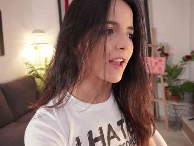 Raychell_Black webcam