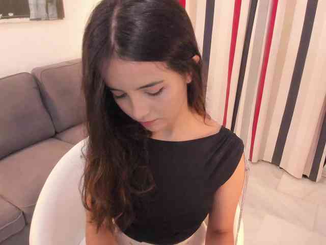 Raychell_Black webcam