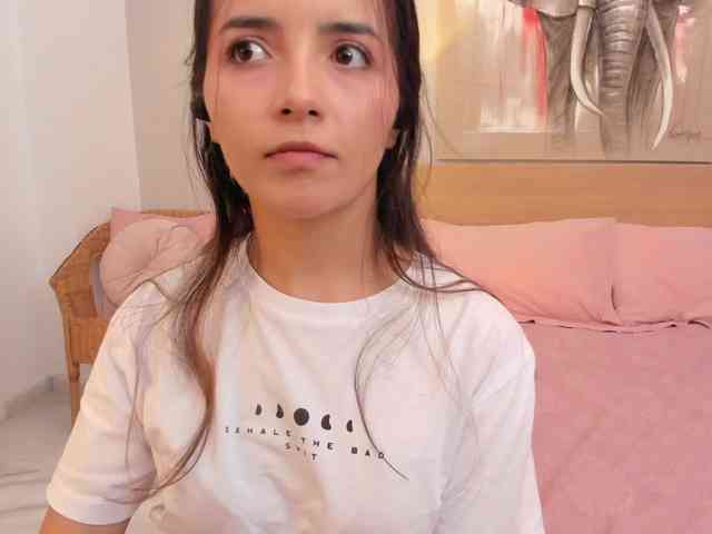 Raychell_Black webcam