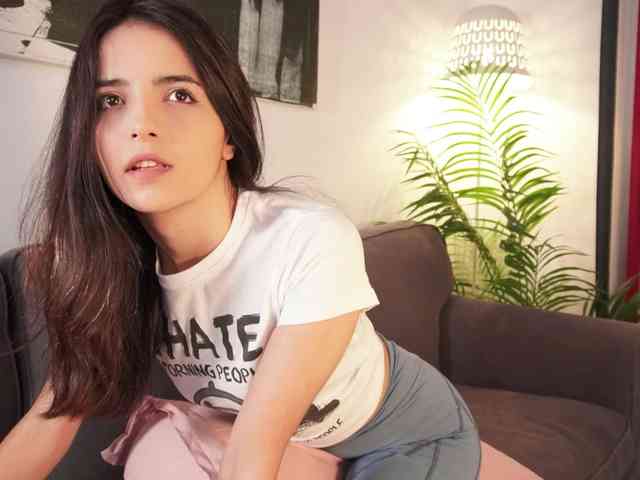 Raychell_Black webcam