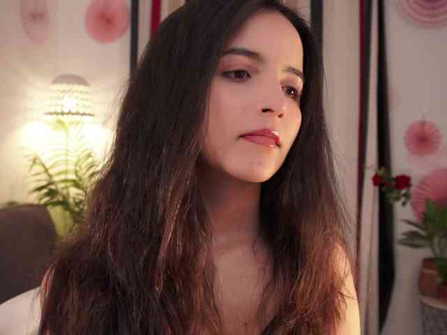 Raychell_Black webcam