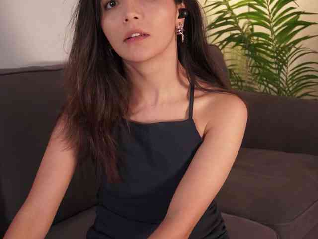 Raychell_Black webcam