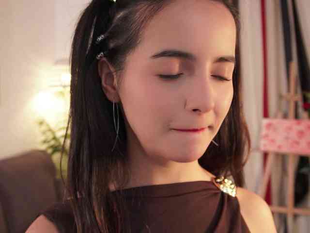 Raychell_Black webcam