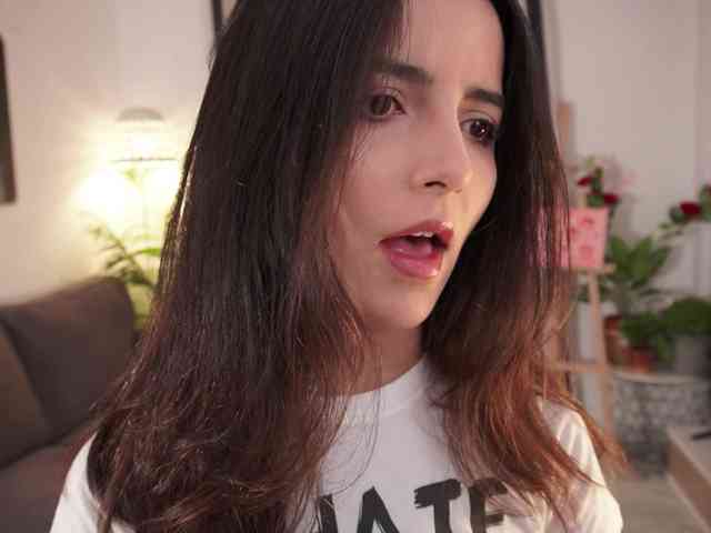 Raychell_Black webcam