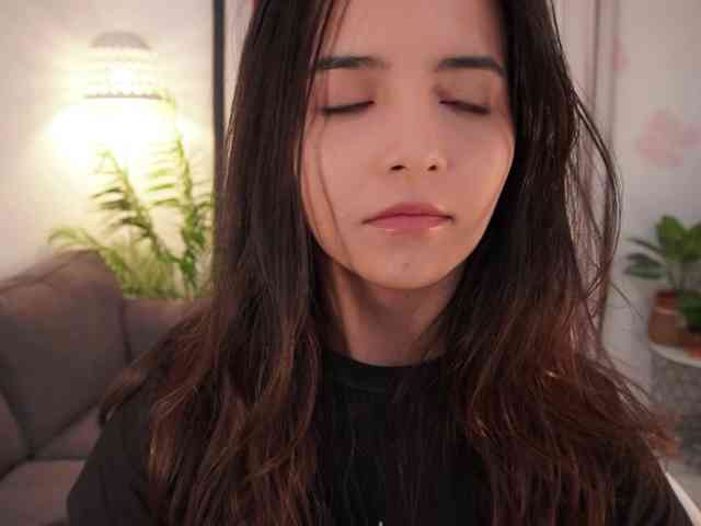 Raychell_Black webcam