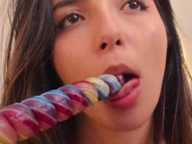 Raychell_Black webcam