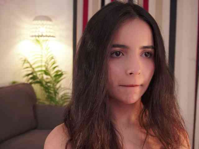 Raychell_Black webcam