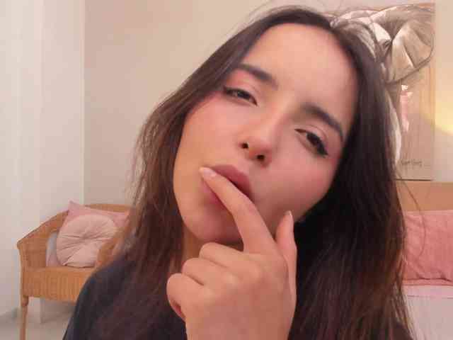 Raychell_Black webcam