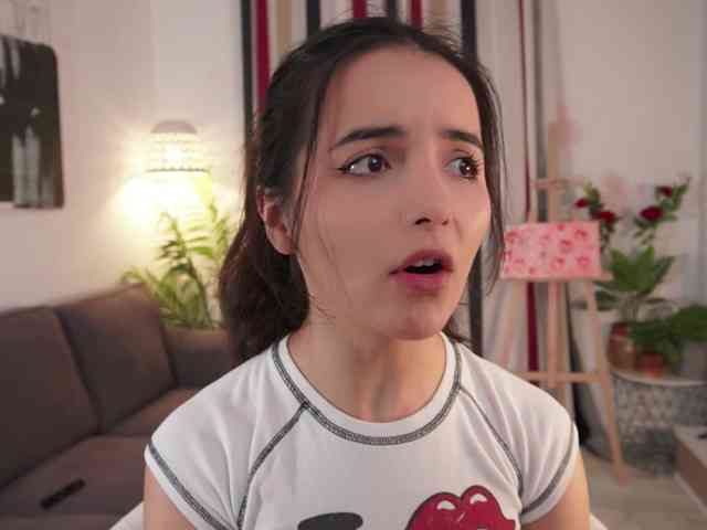 Raychell_Black webcam