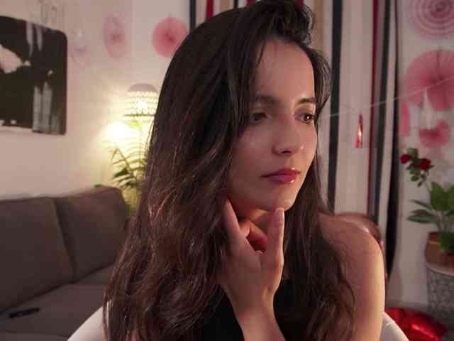 Raychell_Black webcam