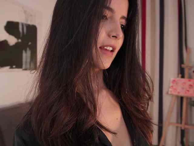 Raychell_Black webcam