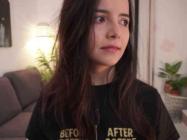 Raychell_Black webcam