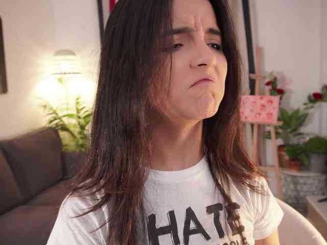 Raychell_Black webcam