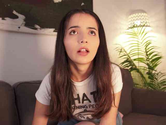 Raychell_Black webcam