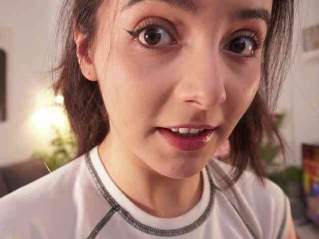 Raychell_Black webcam