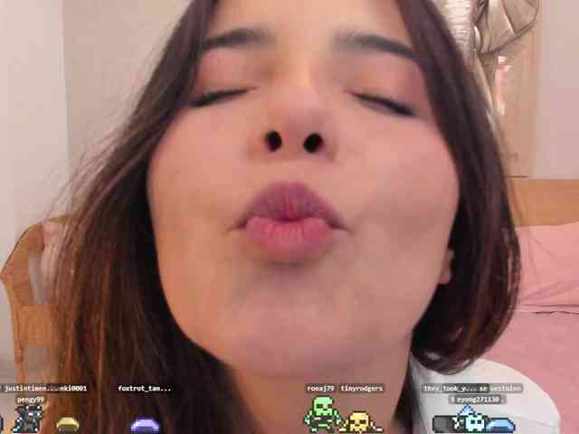 Raychell_Black webcam