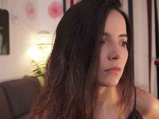 Raychell_Black webcam