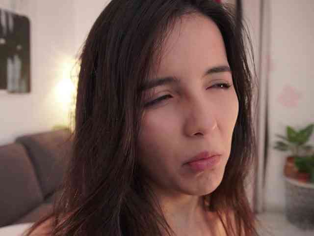 Raychell_Black webcam