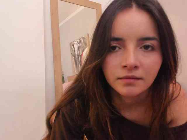 Raychell_Black webcam