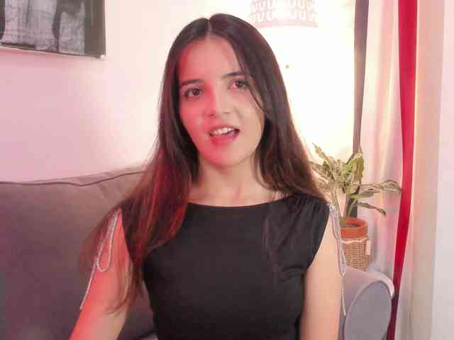 Raychell_Black webcam