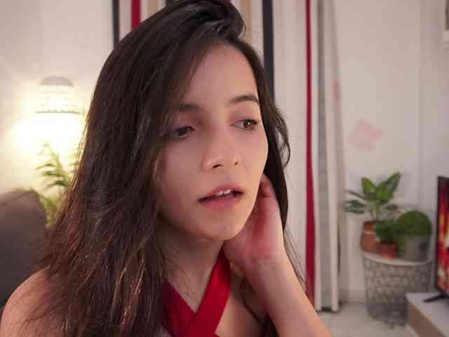 Raychell_Black webcam